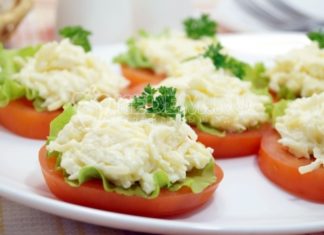 Закуска «Помидоры с сыром»